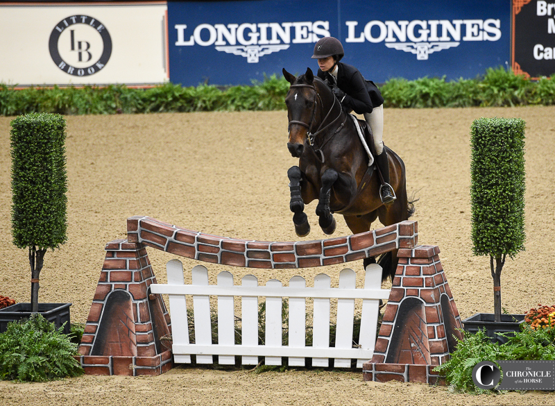 Isabella David Makes The Most Of Her Last Indoors Season As A Junior