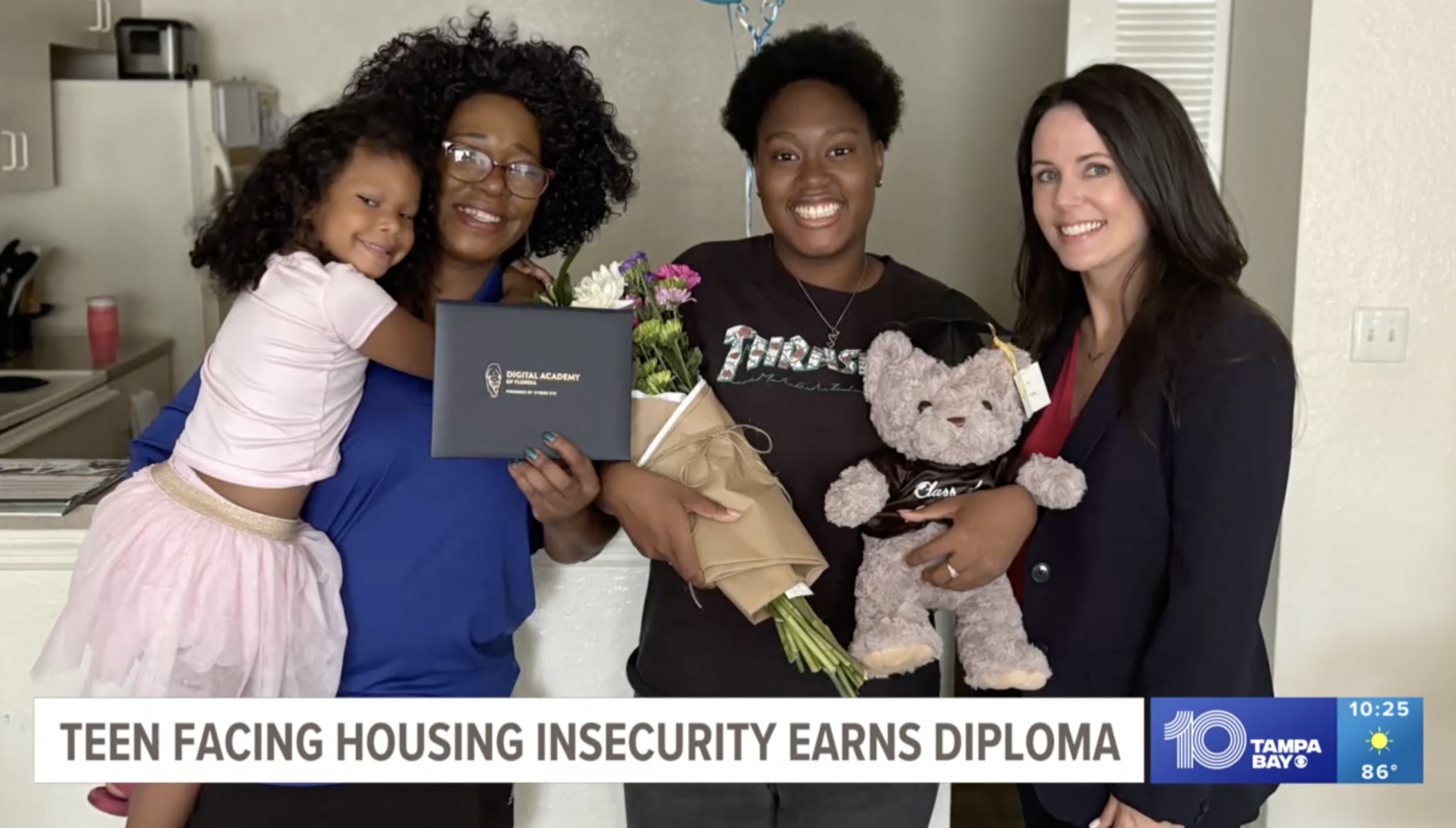 Digital Academy of Florida Student Overcomes Housing Insecurity to Graduate High School and Pursue College Dreams